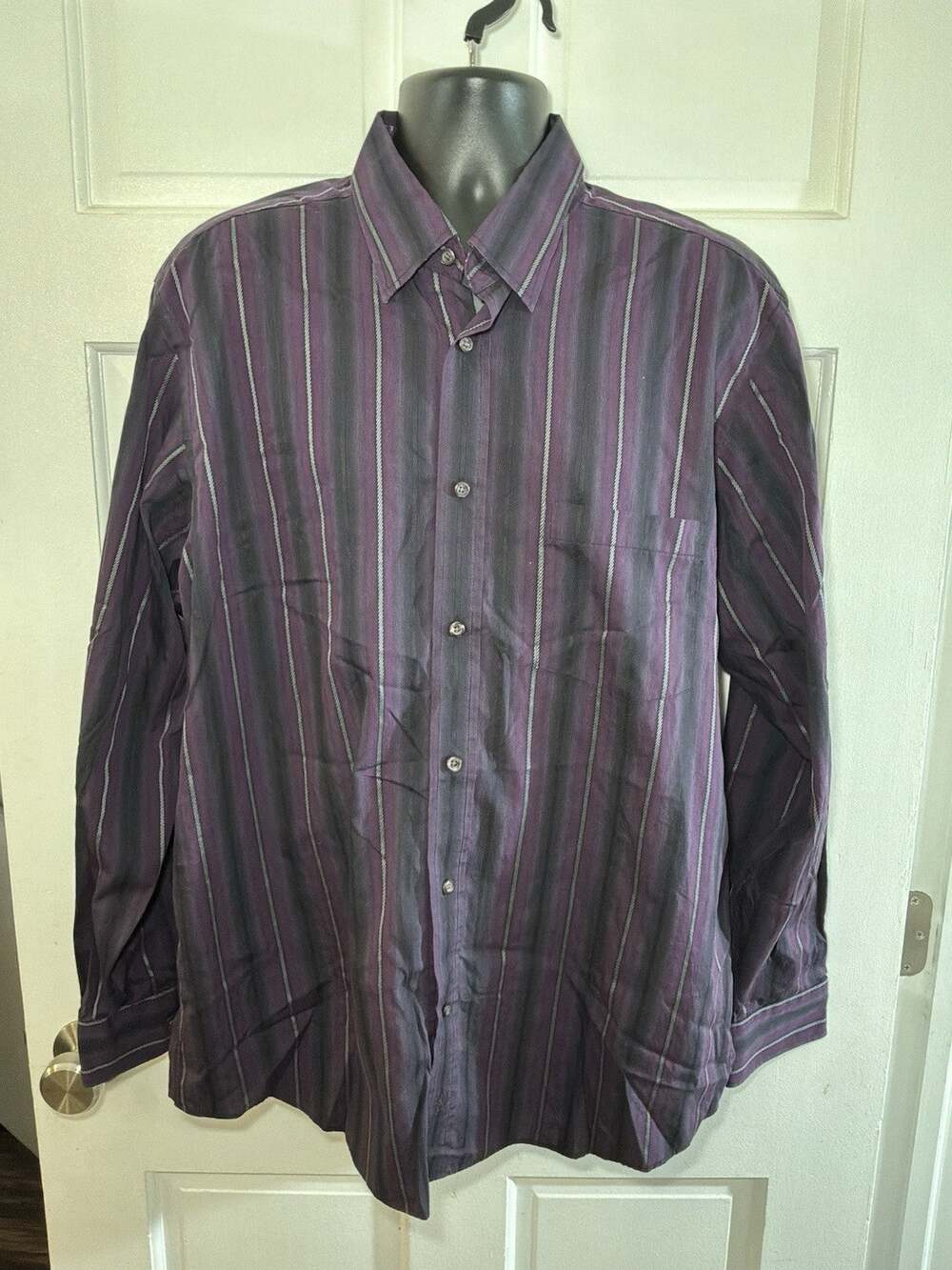 Men’s Bugatchi Shirt Size XL